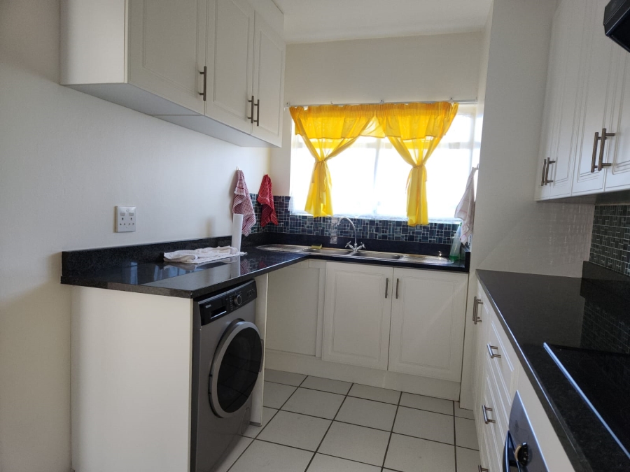 2 Bedroom Property for Sale in Humewood Eastern Cape